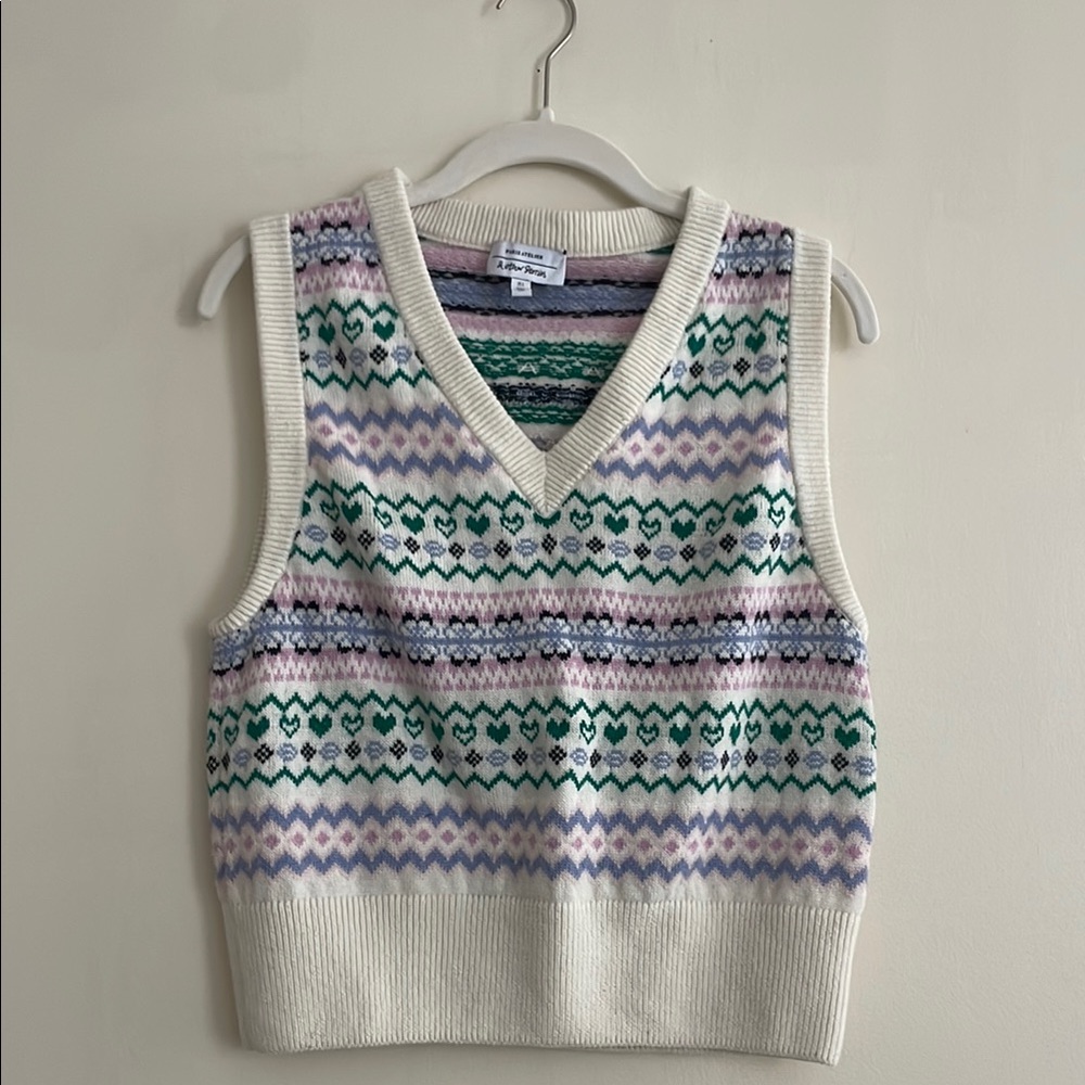 & Other Stories Cream and Green V-Neck Sweater